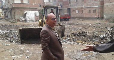  بالصور ..حملة نظافة وصيانة أعمدة واستلام قلاب حمولة 20 طن بكفر الشيخ