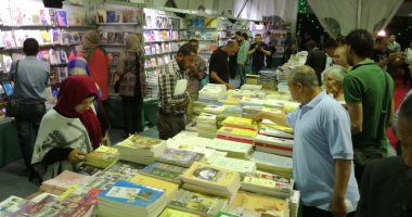 بالصور.. إقبال ملحوظ بـمعرض الأقصر الدولى للكتاب