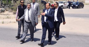 محافظ الإسكندرية يوجه بإزالة الإشغالات بالنبى دانيال ومحطة مصر  