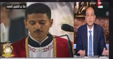 أديب مهنئا الأقباط بعيد القيامة: "مش خايفين وكل واحد عارف إن عمره مكتوب"