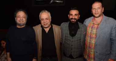 بالصور.. فيفى عبده ووفاء عامر وريم البارودى فى العرض الخاص لـ"على وضعك" لأحمد سعد