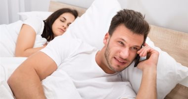 من غير خناق.. لو شكيتى إن جوزك بيخونك تعملى أيه ؟