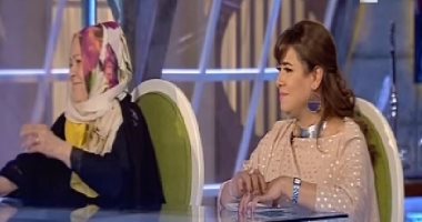 والدة نشوى مصطفى تكشف لـ"ON E":"الفنانة قطعت صباع أخوها"