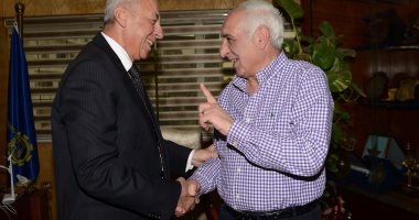 الأهلى يشكر محافظ أسوان.. اعرف التفاصيل