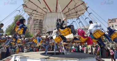 بالصور.. حدائق ومتنزهات أسيوط تستقبل المحتفلين بأعياد الربيع