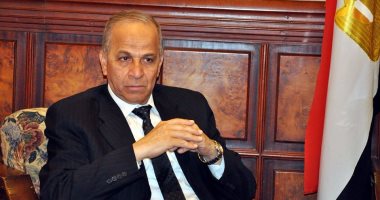 محافظ القليوبية يتفقد الشون والصوامع الخاصة بالقمح 