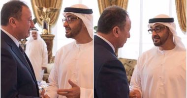 بالفيديو.. محمود الخطيب يسّلم جائزة الكرة الذهبية بالإمارات