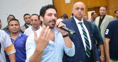 بالفيديو.. حسن الرداد مع طلاب جامعة عين شمس فى ندوة فنية
