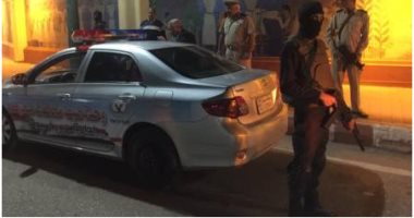احذر.. "المرور" تراقب السيارات بـ"رادار محمول" لرصد تجاوز السرعة