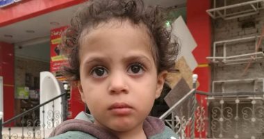 بالصور.. مأساة الطفل "على".. عثر الأهالى عليه ووالدته اتهمت مطلقها بالتخلص منه بالهرم