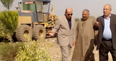رئيس مدينة اشمون يطلق حملات نظافة مكبرة ويحيل3 موظفين للنيابة