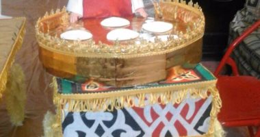 بالصور.. فنانة تبدع تصميم فلكلور رمضان بقماش الخيامية