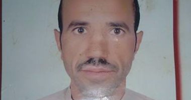 بالصور.. مأساة أسرة ببنى سويف تبحث عن زوجها المختفى بالسعودية منذ عامين