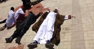 بالفيديو.. طلاب إعدادى يجسدون عملية إرهابية فى عرض مسرحى بمدرسة بالشرقية