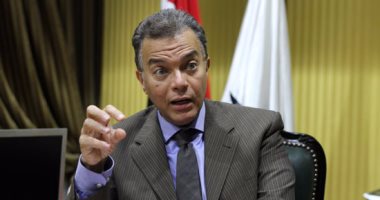 وزير النقل: نتمنى تغيير مسمى "مزلقان" إلى "تقاطع سطحى" ونطور 7 شهريًا