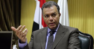 وزير النقل يتفقد اليوم أعمال تجديدات السكة الحديد بالسويس