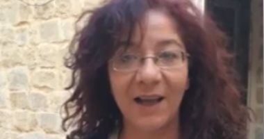 منى برنس على صفحتها بـ"الفيس بوك": "إلى السويس للتحقيق فى الجامعة"