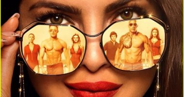 شاهد.. "بوسترين" جديدين لفيلم "Baywatch" قبل شهر من عرضه