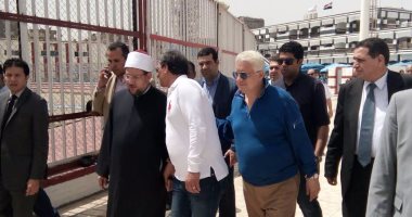 بالفيديو والصور..نجم الأهلى لوزير الأوقاف: ماحكم مراهنات الجبلاية ضد الزمالك