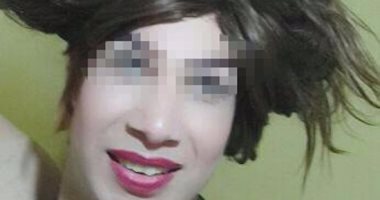القبض على شاذ جنسيا فى الإسكندرية يسفر الفتيات للخارج للعمل بالدعارة
