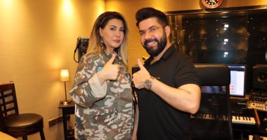 بالصور.. نوال الزغبى تسجل أغنية خليجية من لحن طلال