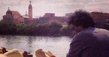 الكينج محمد منير يثير تكهنات الجمهور بصورة عبر "تويتر"
