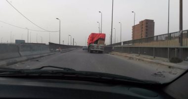 مصرع اثنين وإصابة 5 فى اصطدام تريلا بـ 7سيارات على الطريق الدائري بالجيزة