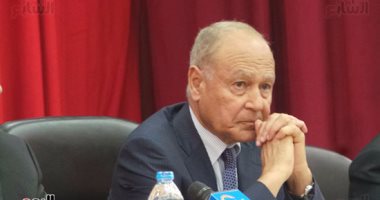 أبو الغيط يغادر القاهرة فى جولة أوروبية بإيطاليا وروسيا 