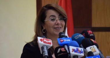 وزيرة التضامن: خفضنا عدد الوعاظ لـ10 وإلغاء بدلات الموظفين المرافقين