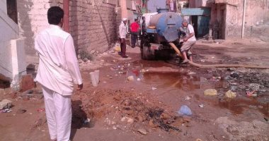 إصلاح كسر خط رئيسي لمياه الصرف الصحي بمحطة المستقبل بالإسماعيلية  