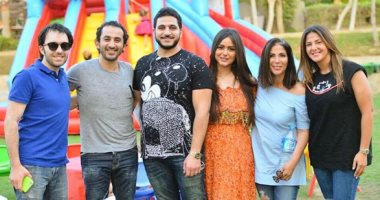 شريف رمزى ينشر صور "سبوع" ابنة شقيقته "شهد" بحضور حلمى ومنى زكى