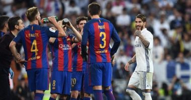 أخبار برشلونة اليوم.. البارسا يطالب بالتحقيق مع قائد ريال مدريد 