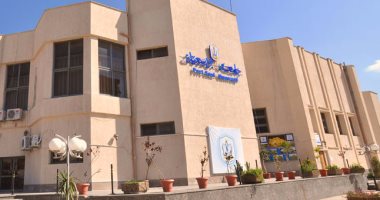 جامعة بورسعيد تمنح 24 باحثا درجتى "الماجستير".. و15 آخرين "الدكتوراه"