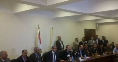 وزير الزراعة: التعديات على الأرض الزراعية خيانة وخطة لزيادة أسعار القطن