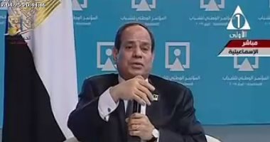 السيسي يجتمع بمصطفى مدبولى ووزراء الرى والسياحة والنقل