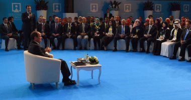 الصفحة الرسمية لمؤتمر الشباب تعلن إغلاق باب الأسئلة فى مبادرة "اسأل الرئيس"