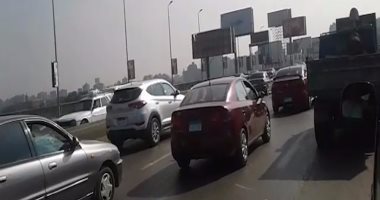 كثافات مرورية بسبب حادث بكوبرى 15 مايو 