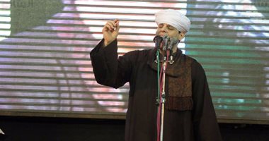 بالفيديو والصور.. محمود التهامى يبدأ وصلته لليلة الختامية لمولد السيدة زينب