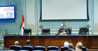برلمانى يطالب بتدشين حملات توعية بشأن تطوير منظومة الرى