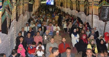 بالصور..جروب فى حب شبرا الخيمة ينظم حفل الإسراء والمعراج وتوزيع عمرتين مجانا
