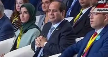 السيسى: أنا ما شاء الله بصحى 4 الفجر ومش بنام تانى.. ما تقلقوش على صحتى