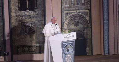 بالفيديو والصور.. بابا الفاتيكان بالعربية: "الدين لله والوطن للجميع"