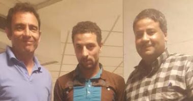 شرطة السكة الحديد تعيد هاتفا محمولا لسائح إسباني بالمنيا