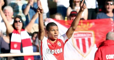 مبابى أصغر لاعب فى القرن الـ21 يسجل 15 هدفا فى موسم واحد