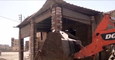 تحرير وإزالة 230 مخالفة إشغالات متنوعة بأحياء وقرى أسيوط