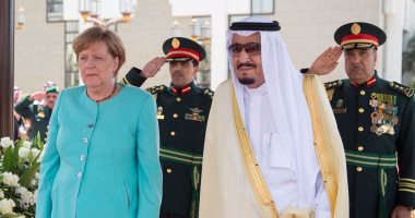 العاهل السعودى يستقبل المستشارة الألمانية ويوقعان مذكرات تعاون بين البلدين