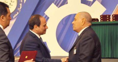 السيسى: خطر الإرهاب على رأس تحدياتنا.. ويؤكد: قادرون على القصاص للشهداء
