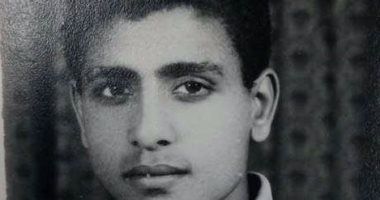 ننشر صورة نادرة لفاروق جعفر ملك النص