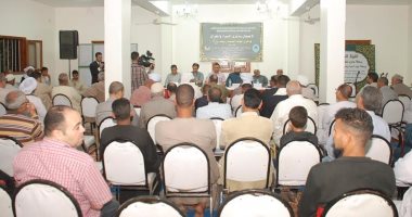 أبناء الطريقة العزمية بمدينة فايد يحيون الليلة المحمدية السابعة 