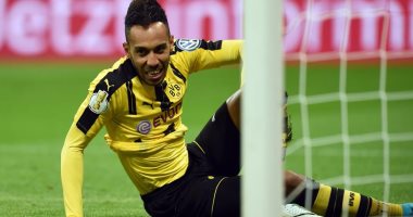أوباميانج أول طلبات فالفيردي بعد التعاقد مع برشلونة